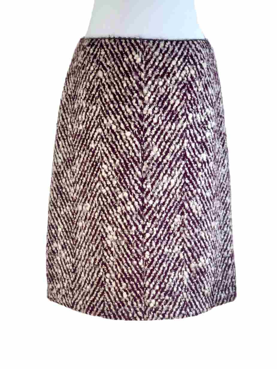 Chanel 00A vintage tweed bordeaux wool skirt