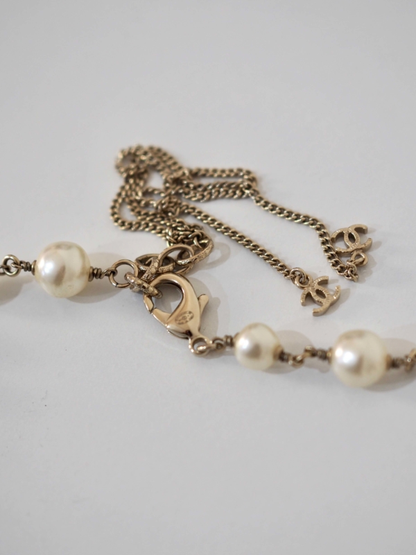 Necklace CHANEL Pearls Maltese Cross - Image 5