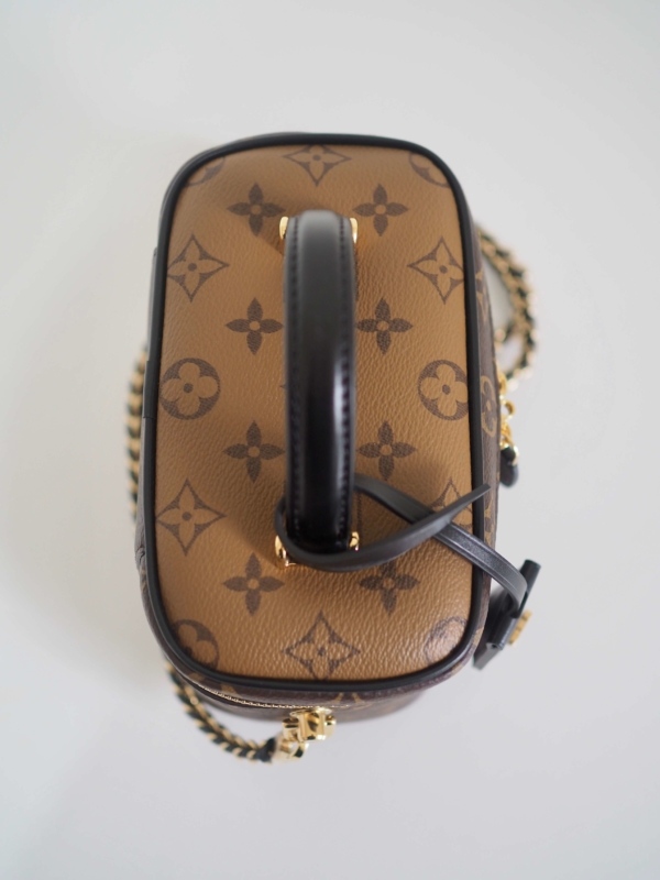 Bag LOUIS VUITTON Vanity Reverse Monogram Canvas PM - Image 4