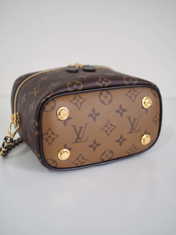 Bag LOUIS VUITTON Vanity Reverse Monogram Canvas PM - Image 6