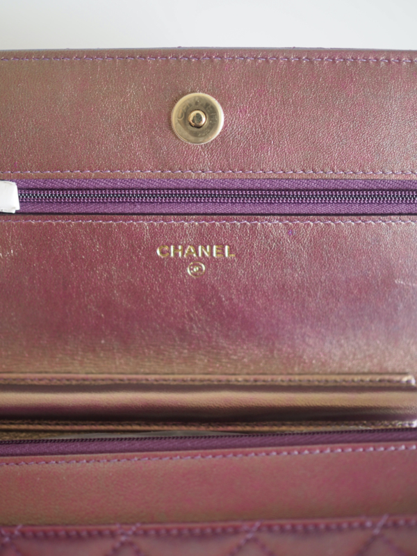 Bag CHANEL WOC Purple Iridescent Lambskin GHW - Image 7