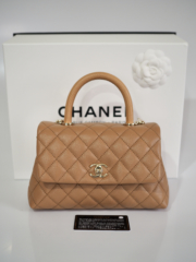 chanel 21p coco handle