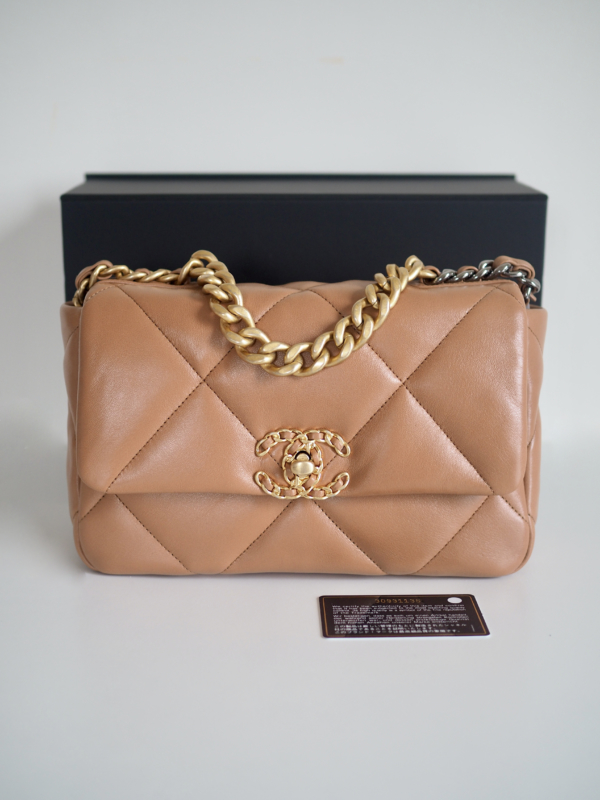 Bag CHANEL 19 Small Caramel Lambskin GRH - Image 10