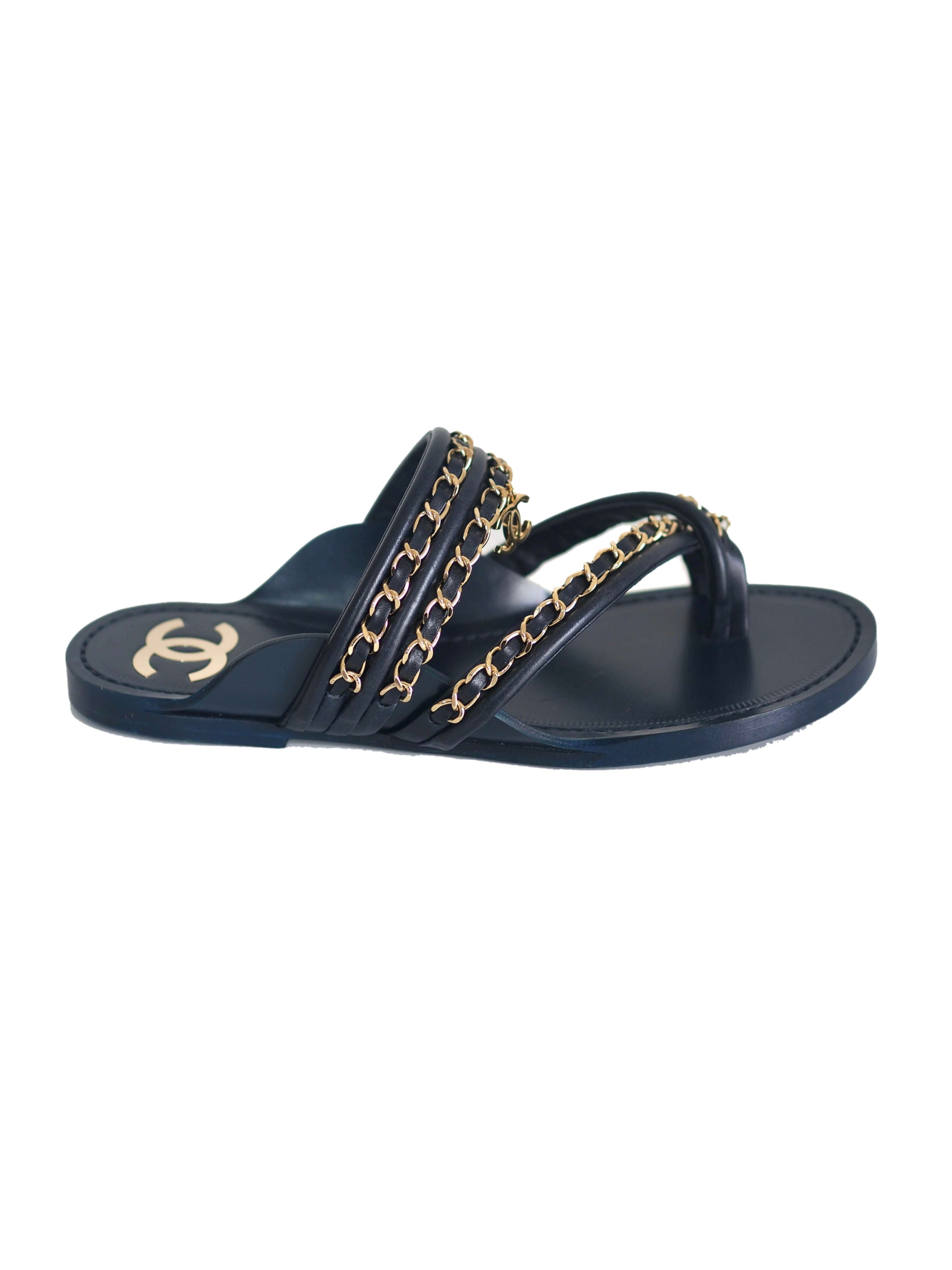 Chanel chain detailed slide sandals in blue leather