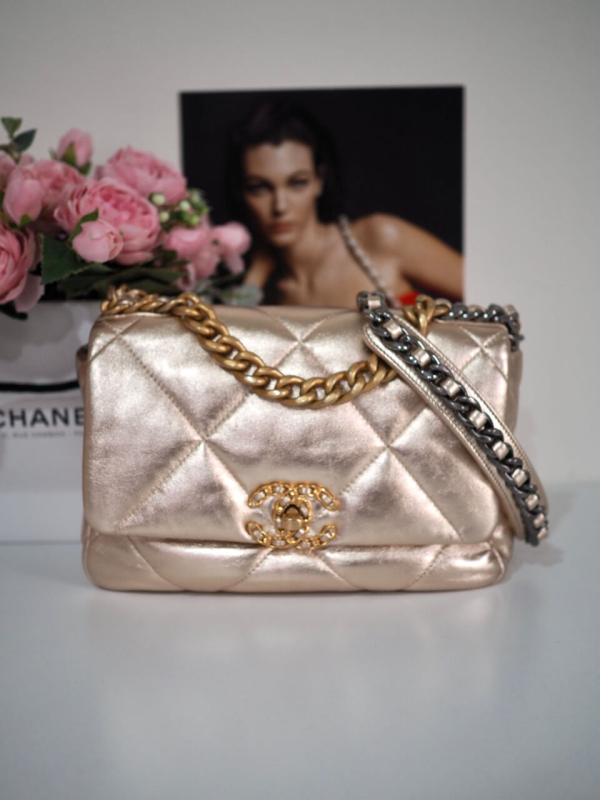 Chanel-19-small-flap-bag-in-Gold-lambskin-mixed-hardware-21P