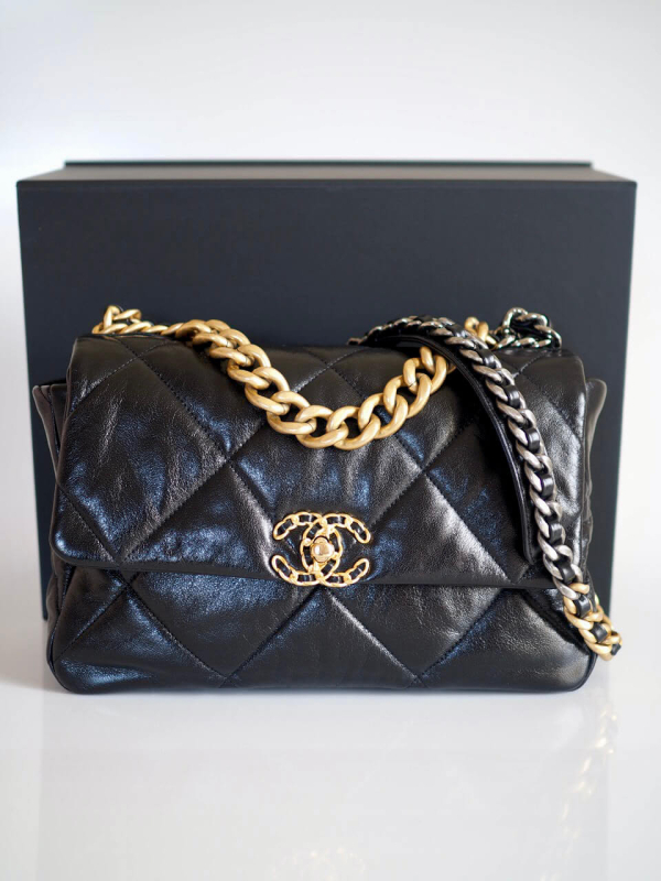 Bag CHANEL 19 Large Black Goatskin GRHW - Image 18