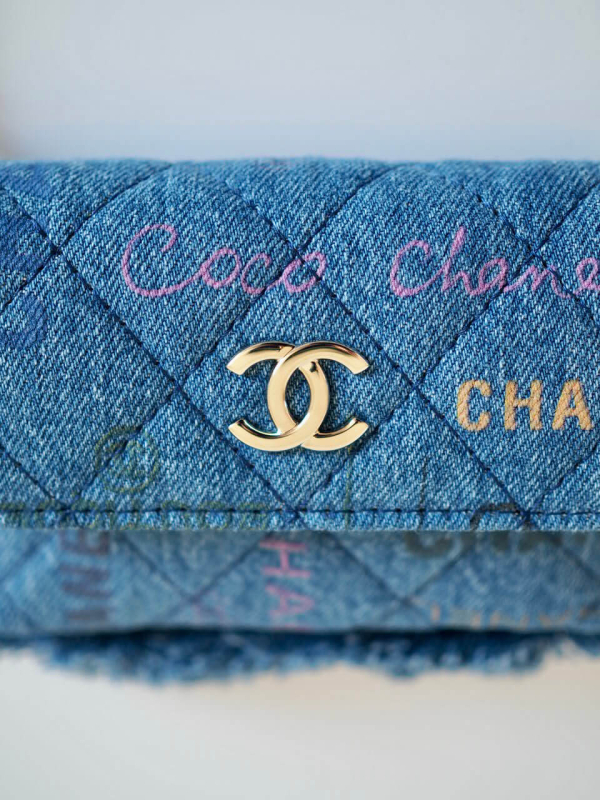 Vanity case CHANEL 22C Blue Denim Mini - Image 6