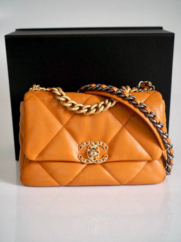 Bag CHANEL 19 Small Orange Brown Lambskin GRHW - Image 15