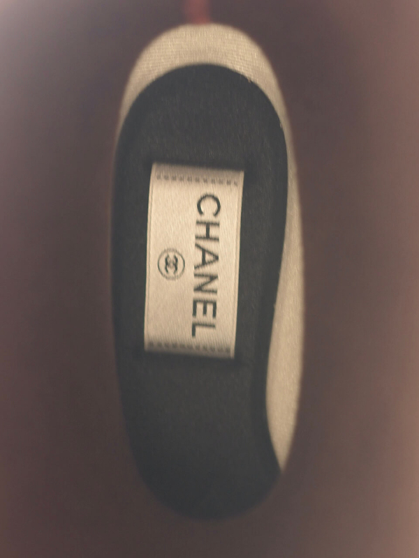 Boots CHANEL Black Caoutchouc Logo Size 36 - Image 7