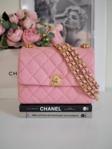 Chanel 22k Pink caviar learger Coco First Mini flap bag vintage-united