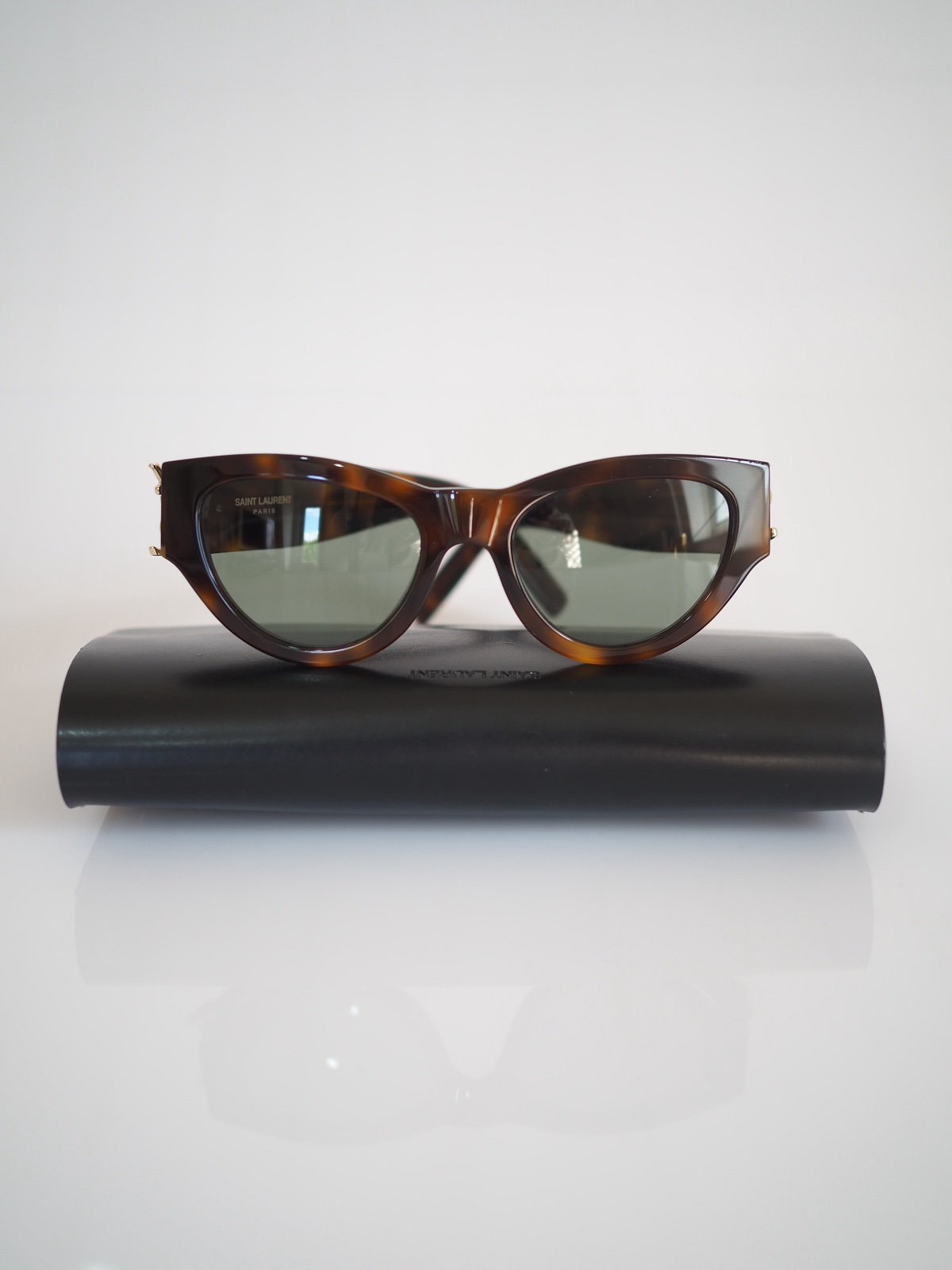 Saint Laurent cat eye brown tortoise frame sunglasses authentic