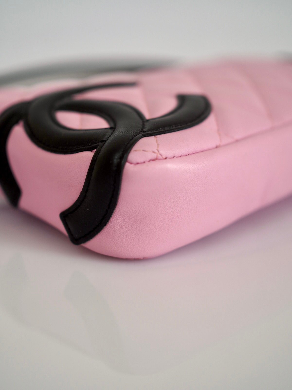 Chanel Cambon mini shoulder bag pink and black leather 6