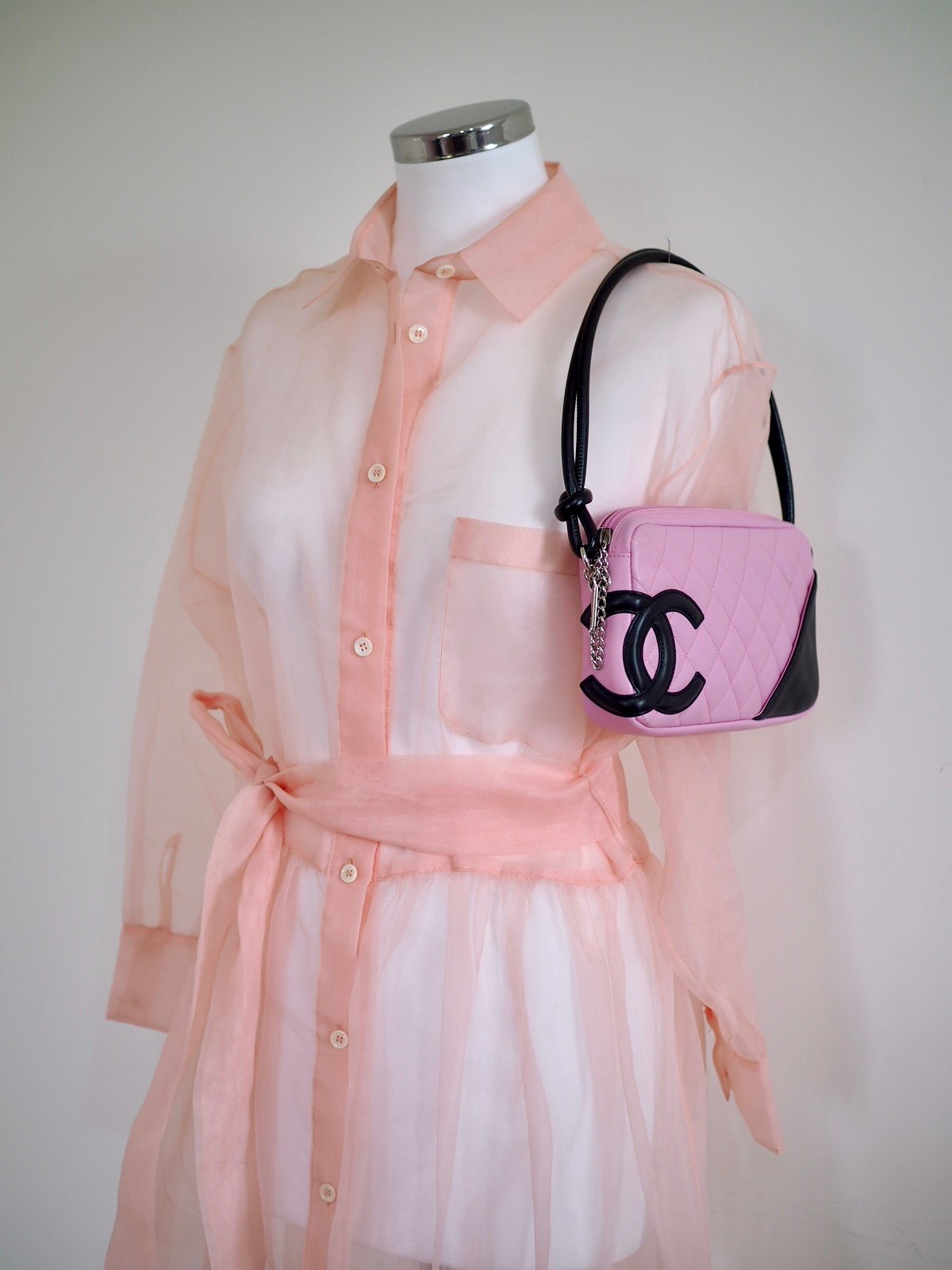 Chanel Cambon mini shoulder bag pink and black leather 7