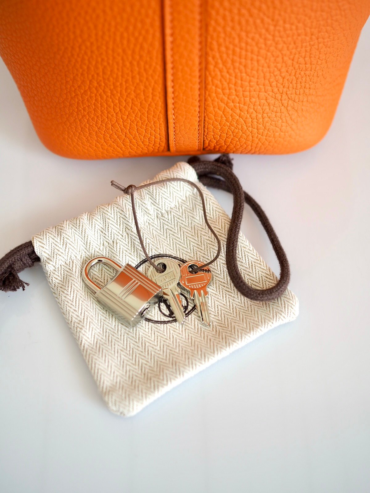 hermes picotin 18 orange clemence bag 4